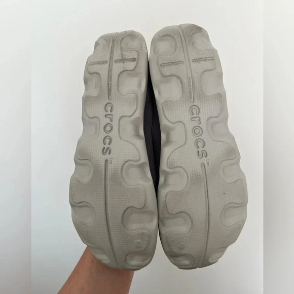 Crocs Busy Day Skimmer size 12-13 kids - Picture 4 of 7